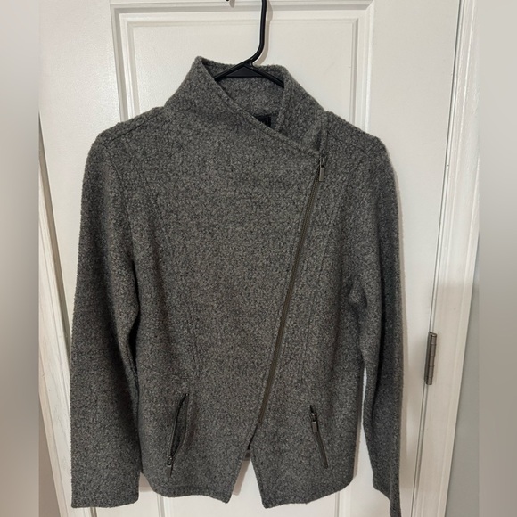 Grey jacket - Picture 5 of 7